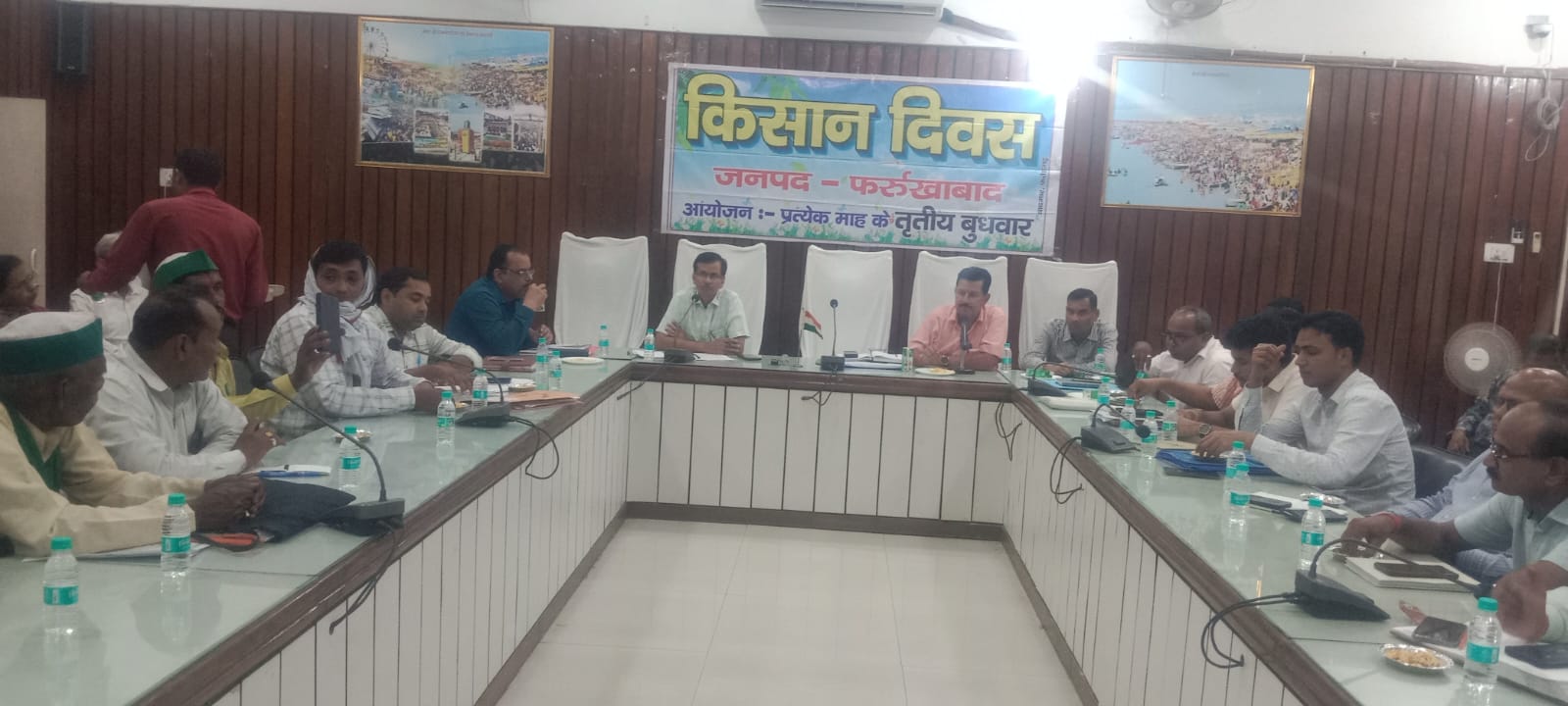 फर्रुखाबाद में किसान दिवस का आयोजन, किसानों को मिली योजनाओं की जानकारी