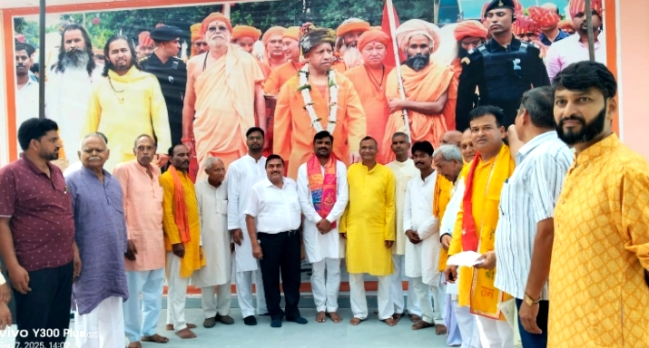पीलीभीत: न्यूरानपुर मुड़िया में विधि विधान से रामलीला उत्सव का हुआ शुभारंभ।