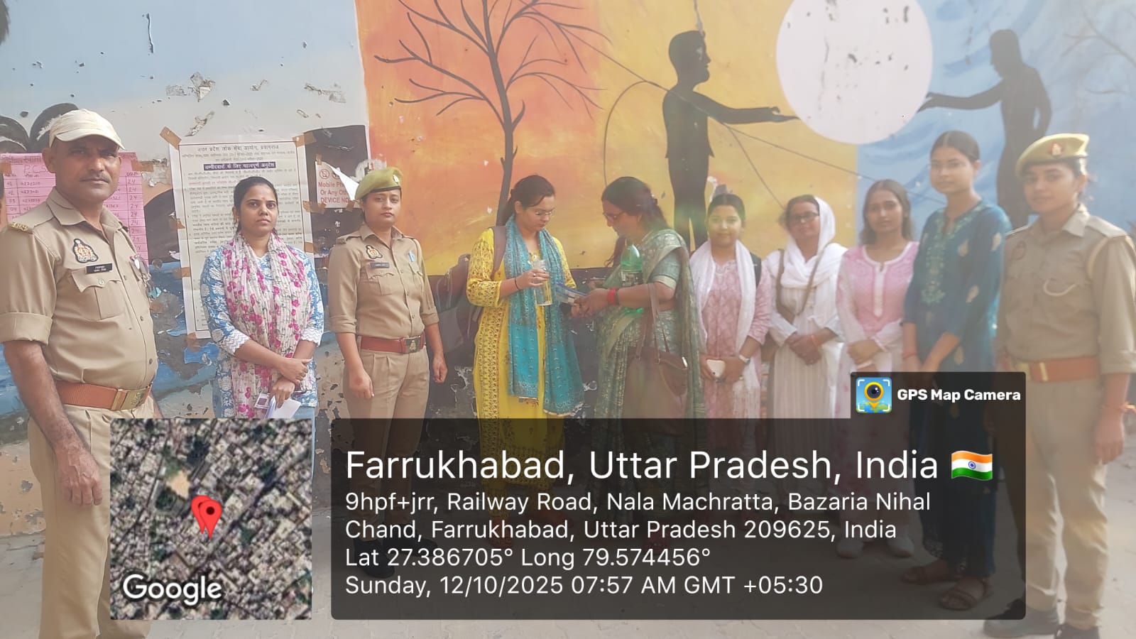 फर्रुखाबाद:मिशन शक्ति फेज-5 के तहत छात्राओं को दी गई सुरक्षा व स्वास्थ्य संबंधी जानकारी