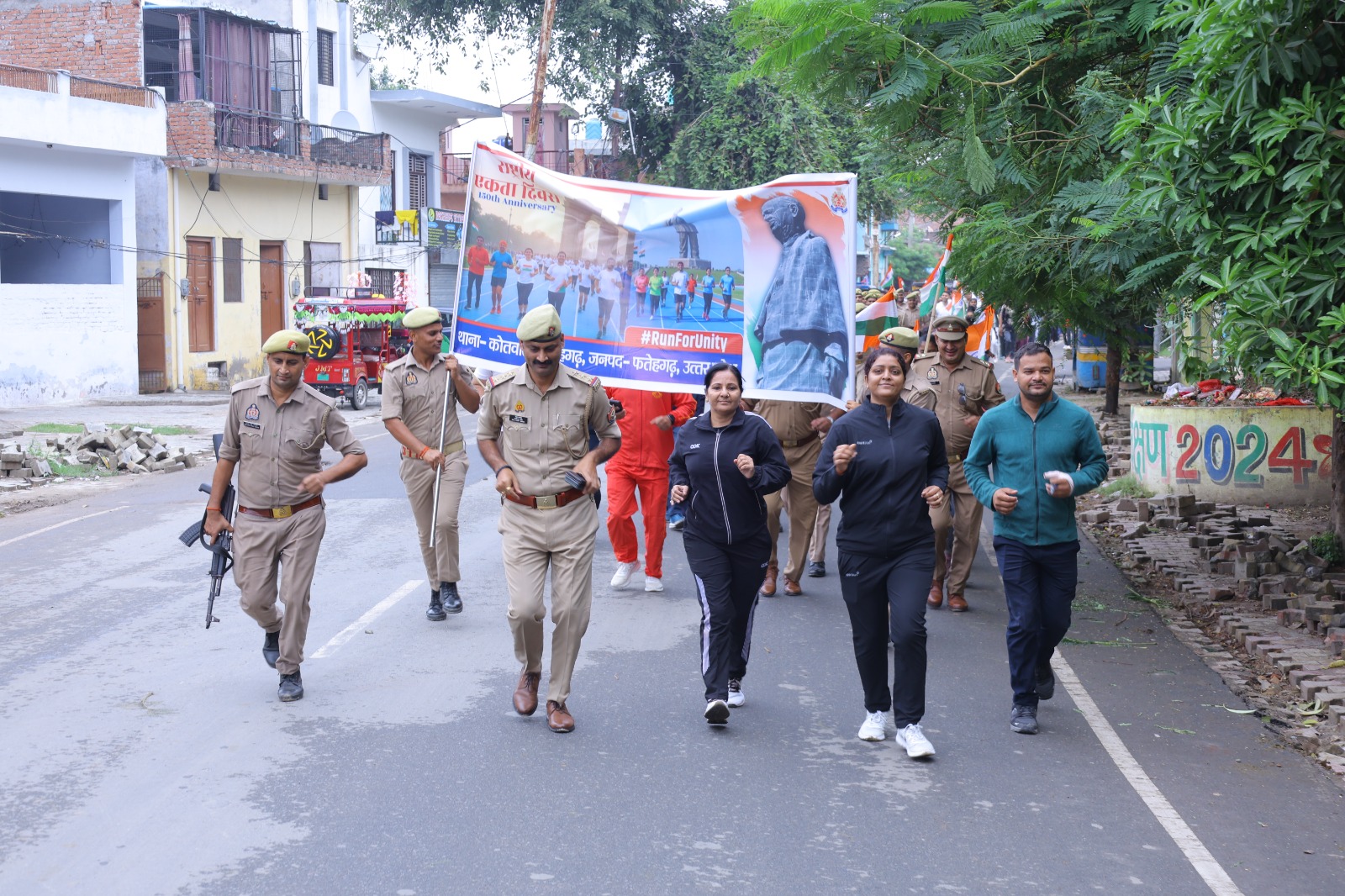 फर्रुखाबाद:“Run For Unity – 2025” के तहत थाना नवाबगंज में दौड़ का आयोजन, सरदार पटेल को दी श्रद्धांजलि