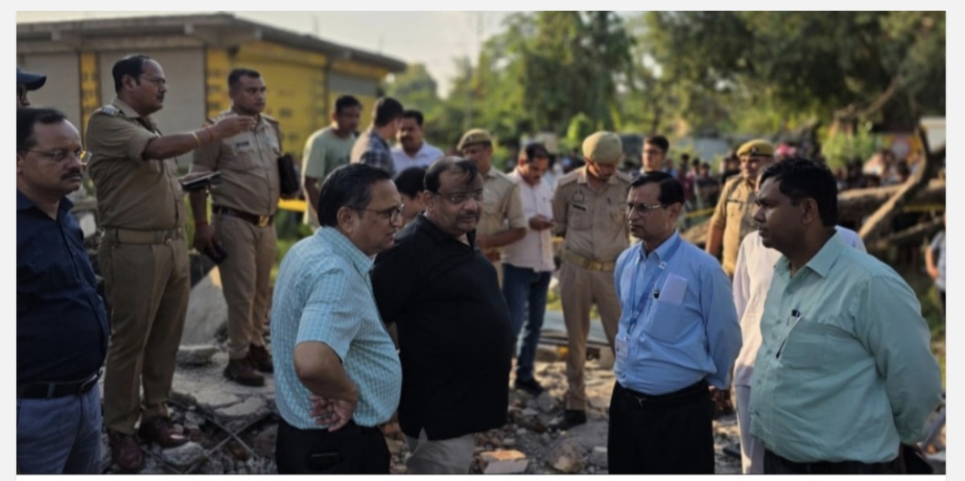 फर्रुखाबाद में सन क्लासेज एंड लाइब्रेरी कोचिंग संस्थान में भीषण विस्फोट, एक की मौत, 5 बच्चे समेत 6 घायल