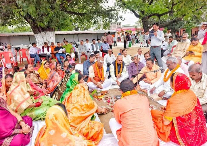 लखीमपुर खीरी : श्री धर्मादा समिति गौशाला में सात दिवसीय गोपाष्टमी महोत्सव का हवन भंडारा के साथ हुआ समापन