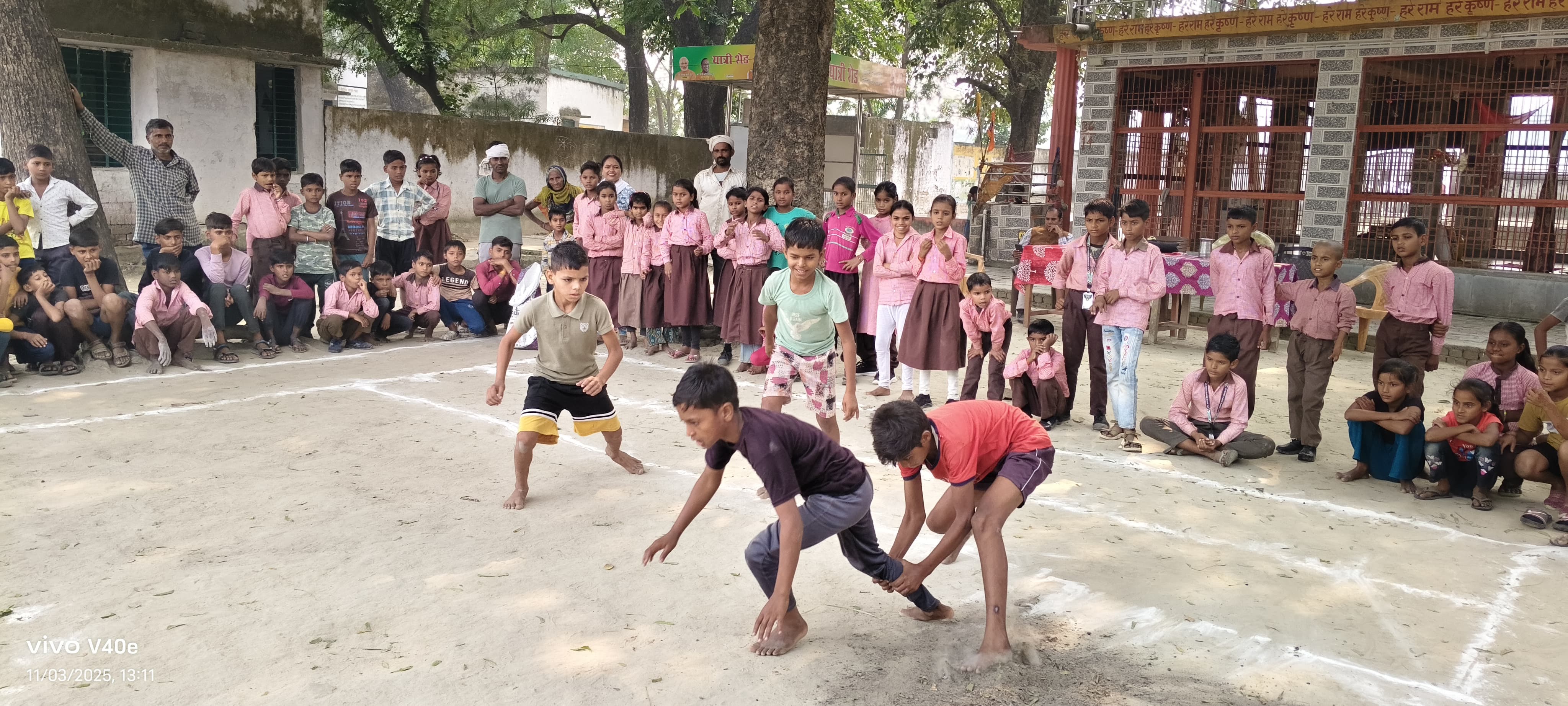 कासगंज : अमांपुर ब्लॉक के न्याय पंचायत देवपुर में आयोजित हुई खेलकूद प्रतियोगिताएं