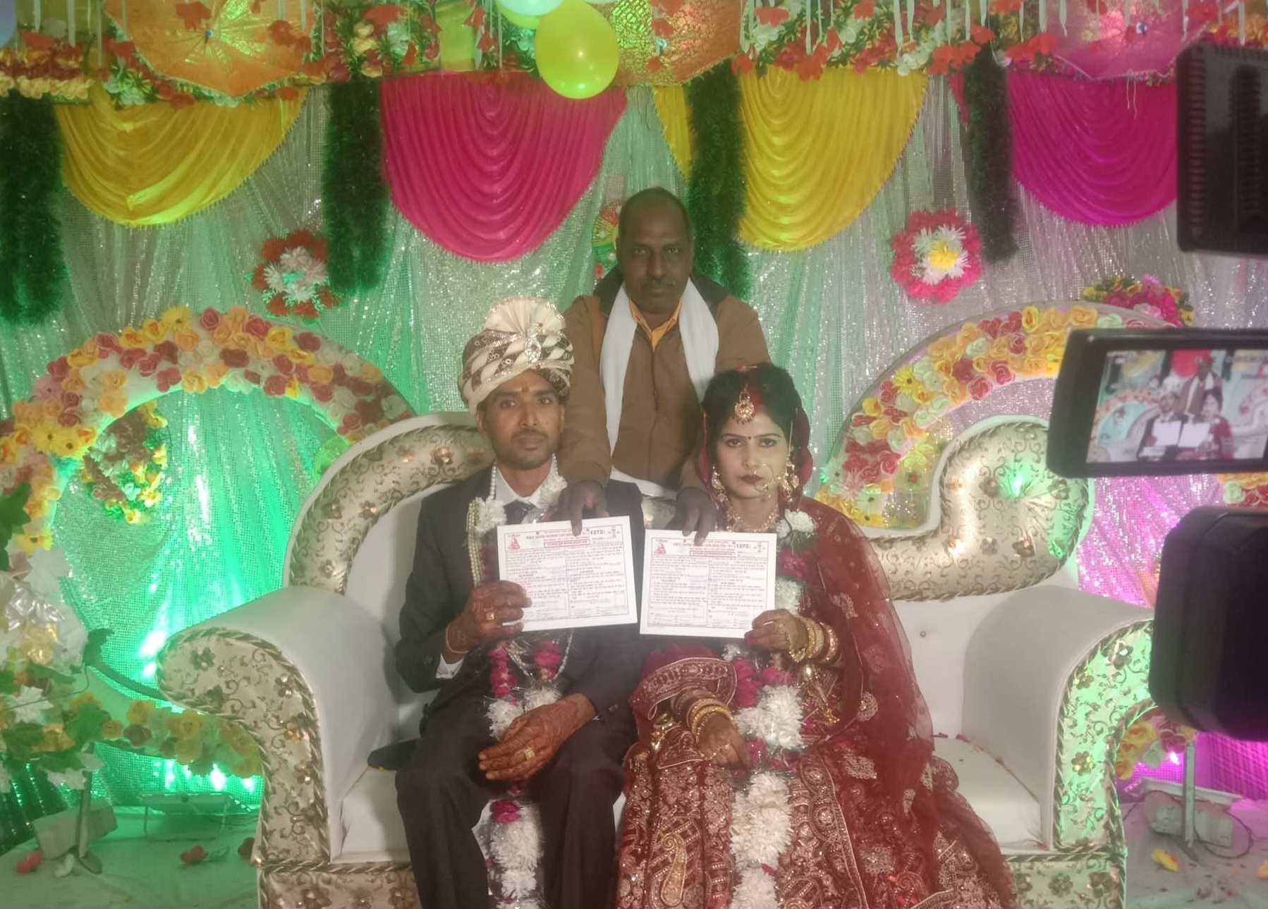 फर्रुखाबाद: बौद्ध रीति से सम्पन्न हुआ अलका और संजय का दाम्पत्य सूत्र बंधन संस्कार