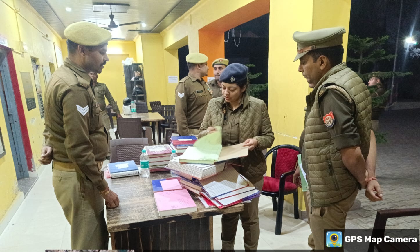 फर्रुखाबाद:थाना कादरीगेट का अर्द्धवार्षिक निरीक्षण, व्यवस्था सुदृढ़ करने के दिए निर्देश