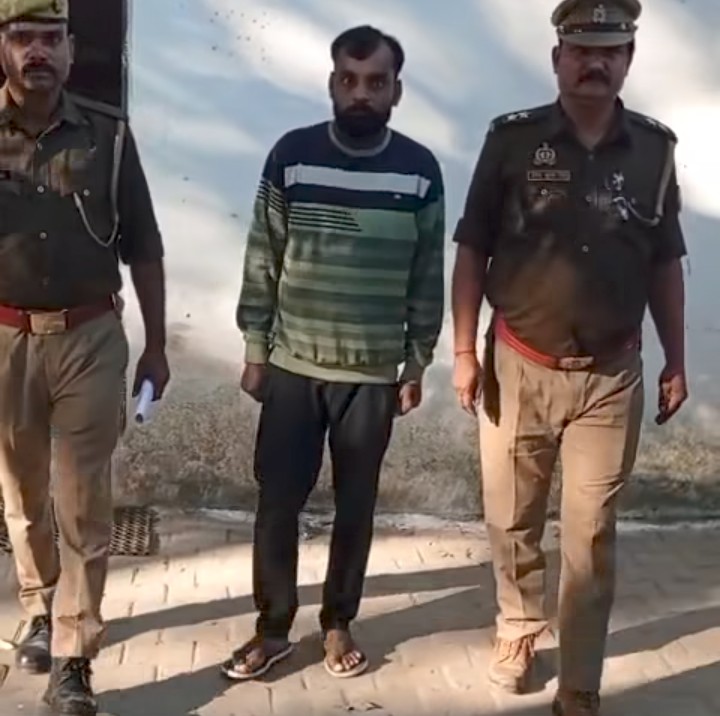 लखीमपुर खीरी : वांछित अभियुक्त मनोज वर्मा को थाना गोला पुलिस ने किया गिरफ्तार