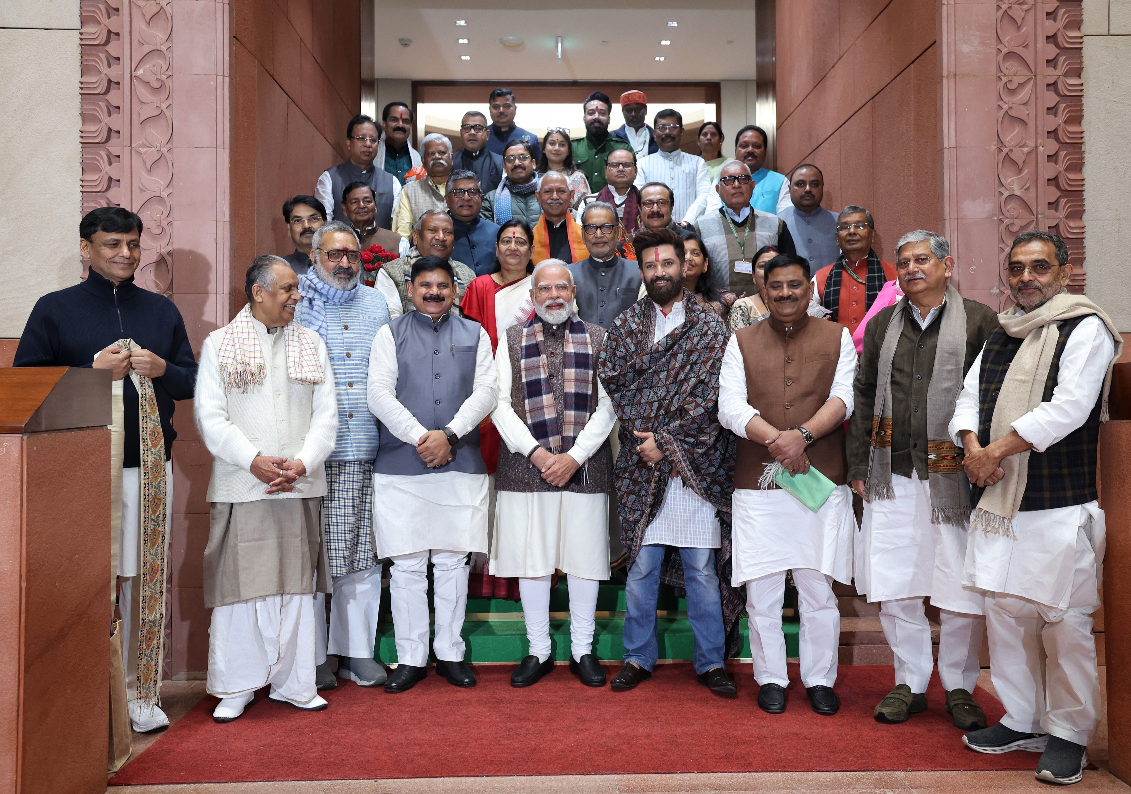नई दिल्ली:प्रधानमंत्री मोदी से बिहार के एनडीए सांसदों की मुलाकात, ऐतिहासिक जीत के बाद नई ऊर्जा का संचार