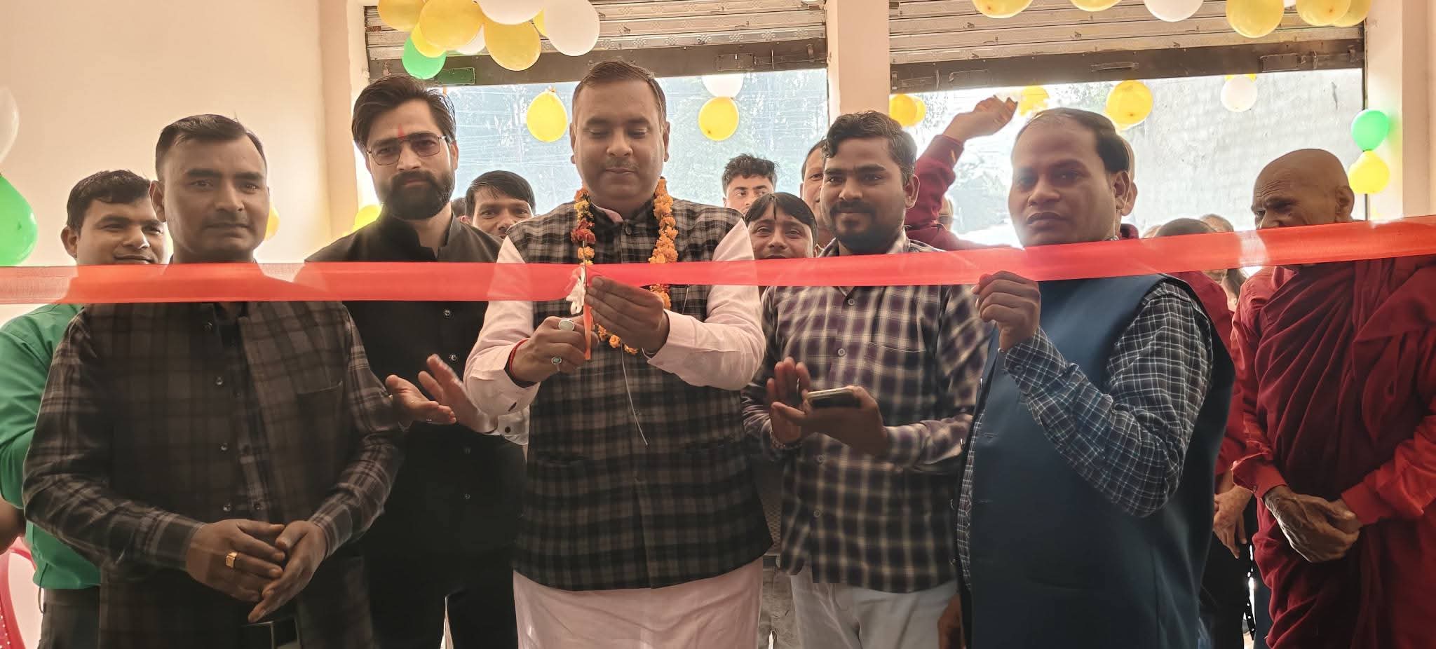 फर्रुखाबाद:नवाबगंज में तान्या स्टडी सेंटर का शुभारंभ, शिक्षा के नए आयामों की ओर कदम