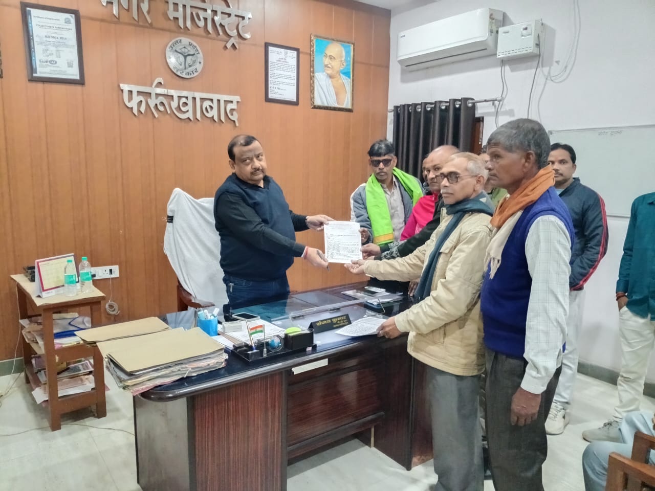 फर्रुखाबाद:भारती कृषक एसोशिएशन (अराजनैतिक) ने अवैध कब्जों व किसान समस्याओं को लेकर उठाई आवाज
