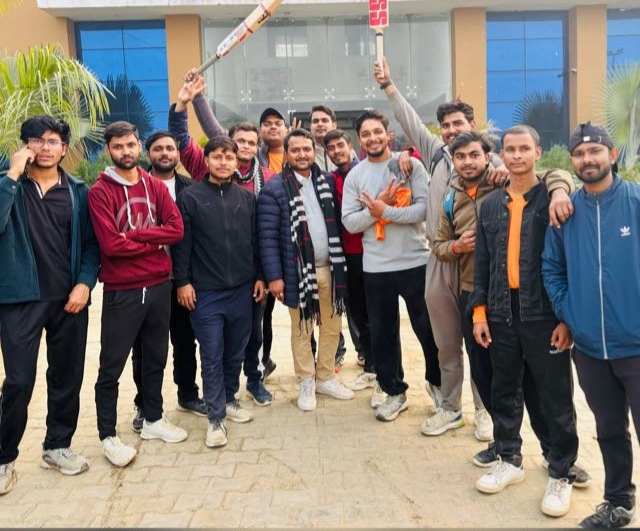 मिर्जापुर में जे.एस. ग्रुप का शानदार प्रदर्शन, फाइनल मुकाबले में 6 विकेट से जीत