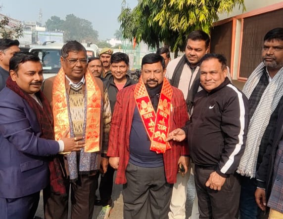 फर्रुखाबाद में सांसद खेल स्पर्धा–2025 के अंतर्गत बैडमिंटन व क्रिकेट प्रतियोगिताओं का भव्य आयोजन