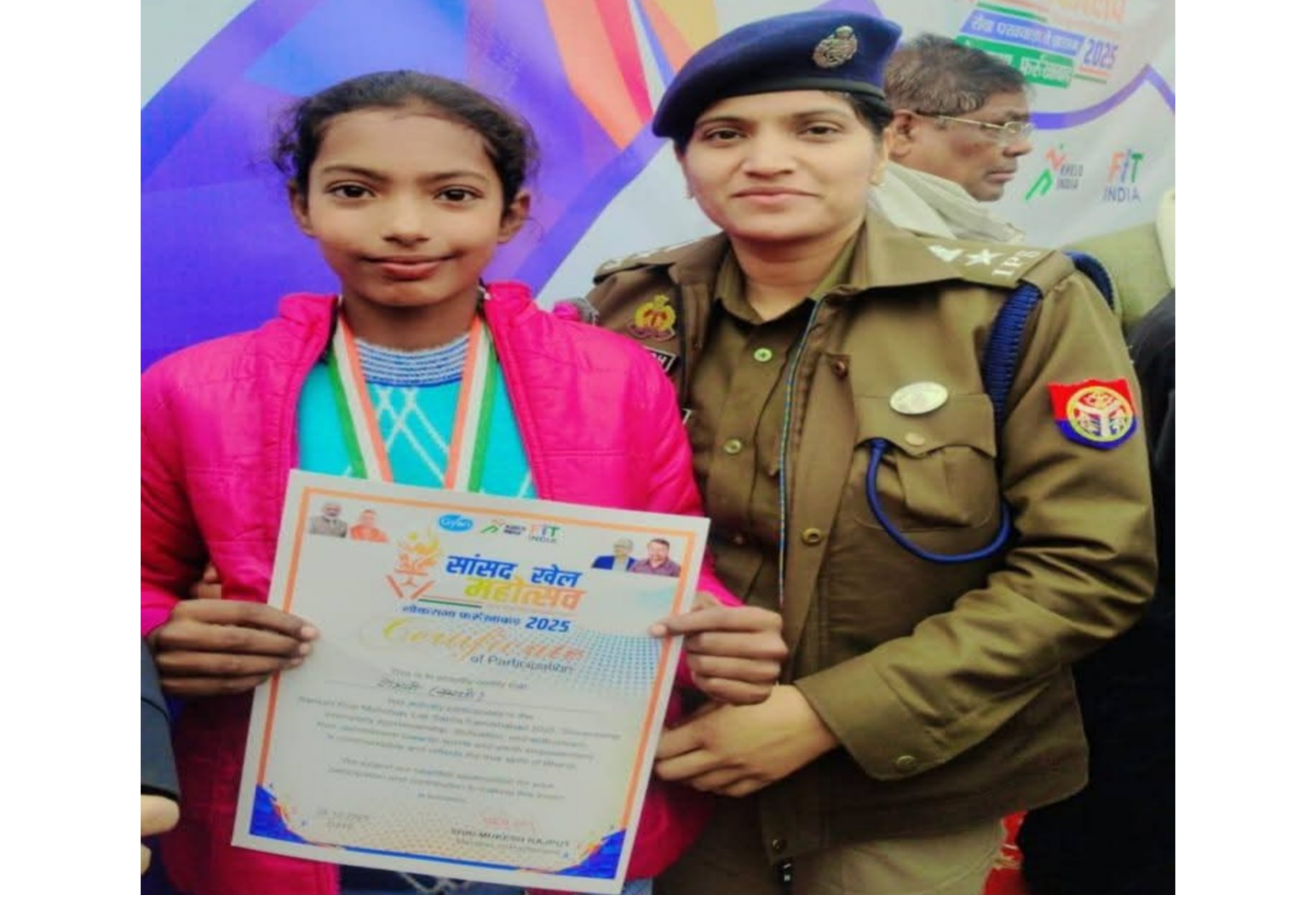 फर्रुखाबाद की बेटी रौनक शाक्य ने बढ़ाया जिले का मान, एथलेटिक्स में दोहरी जीत