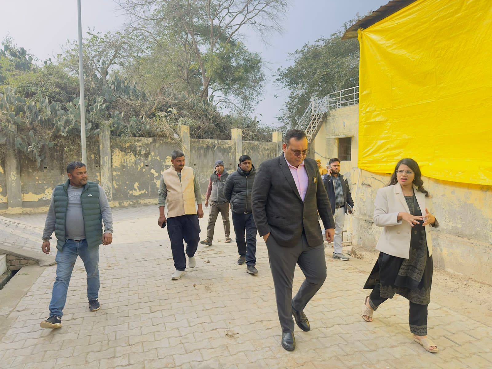 कासगंज: जिला अधिकारी द्वारा पटियाली सचिव को कारण बताओ नोटिस जारी
