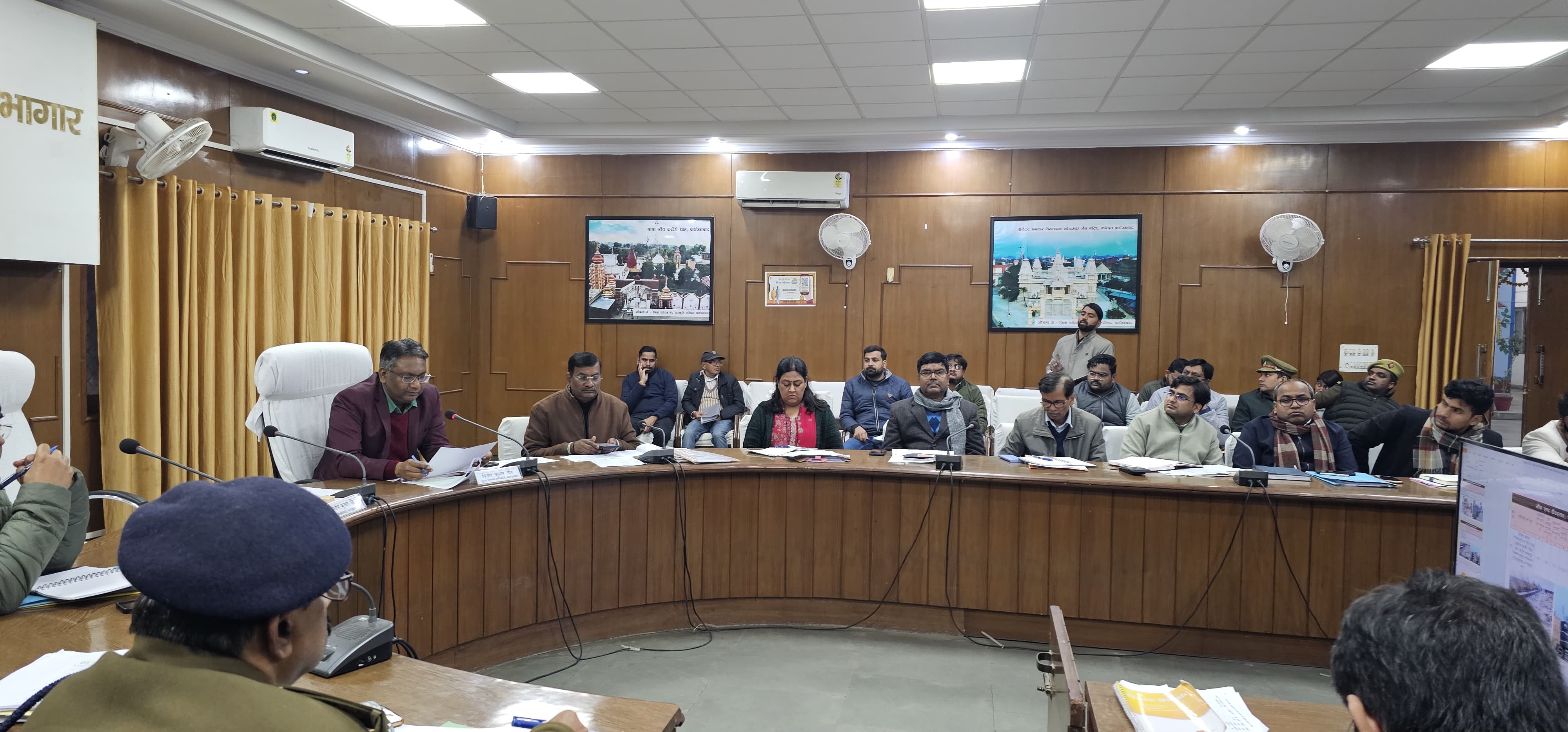 फर्रुखाबाद:सीएम डैशबोर्ड समीक्षा बैठक में जिले को 18वां स्थान, कई विभागों की रैंकिंग पर जताई गई नाराजगी