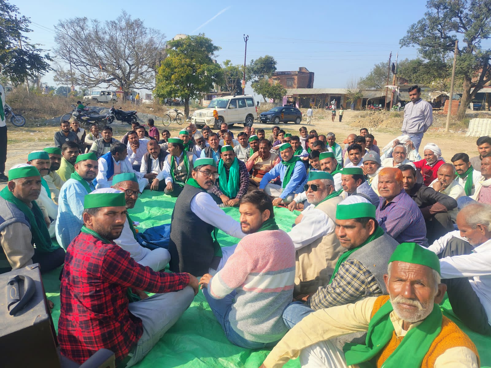 फर्रुखाबाद:लिंक एक्सप्रेसवे के विरोध में भाकियू (टिकैत) चलाएगी हस्ताक्षर अभियान, 14 फरवरी से 72 घंटे का धरना