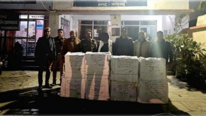 फर्रुखाबाद: प्रतिबंधित चाइनीज मांझा बेचते हुए एक अभियुक्त गिरफ्तार, 480 चरखी/कोन बरामद