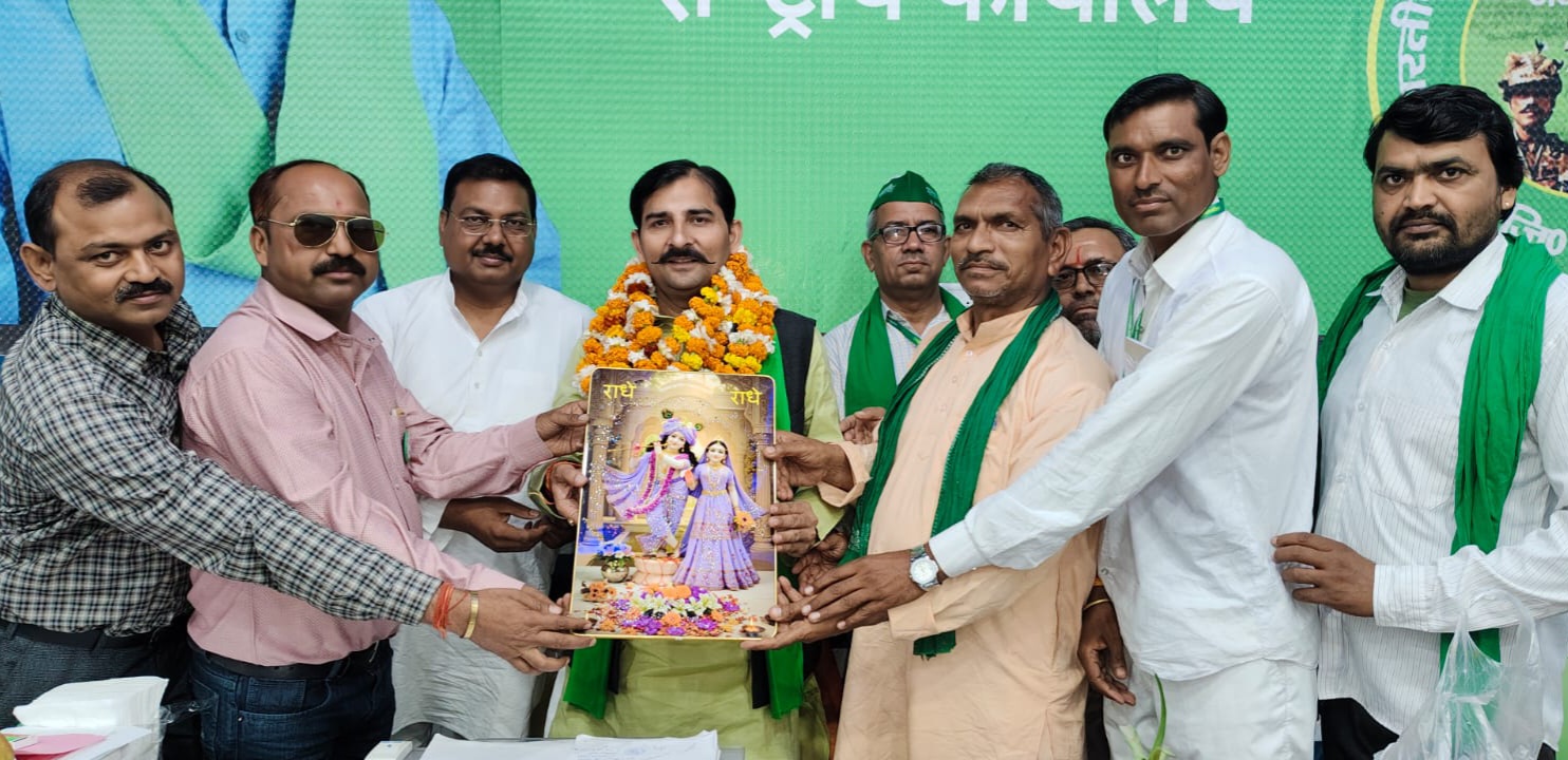 फर्रुखाबाद: भारतीय किसान यूनियन महाशक्ति में बड़ा फेरबदल, ठाकुर सुशील सिंह चौहान बने अवध के प्रदेश अध्यक्ष