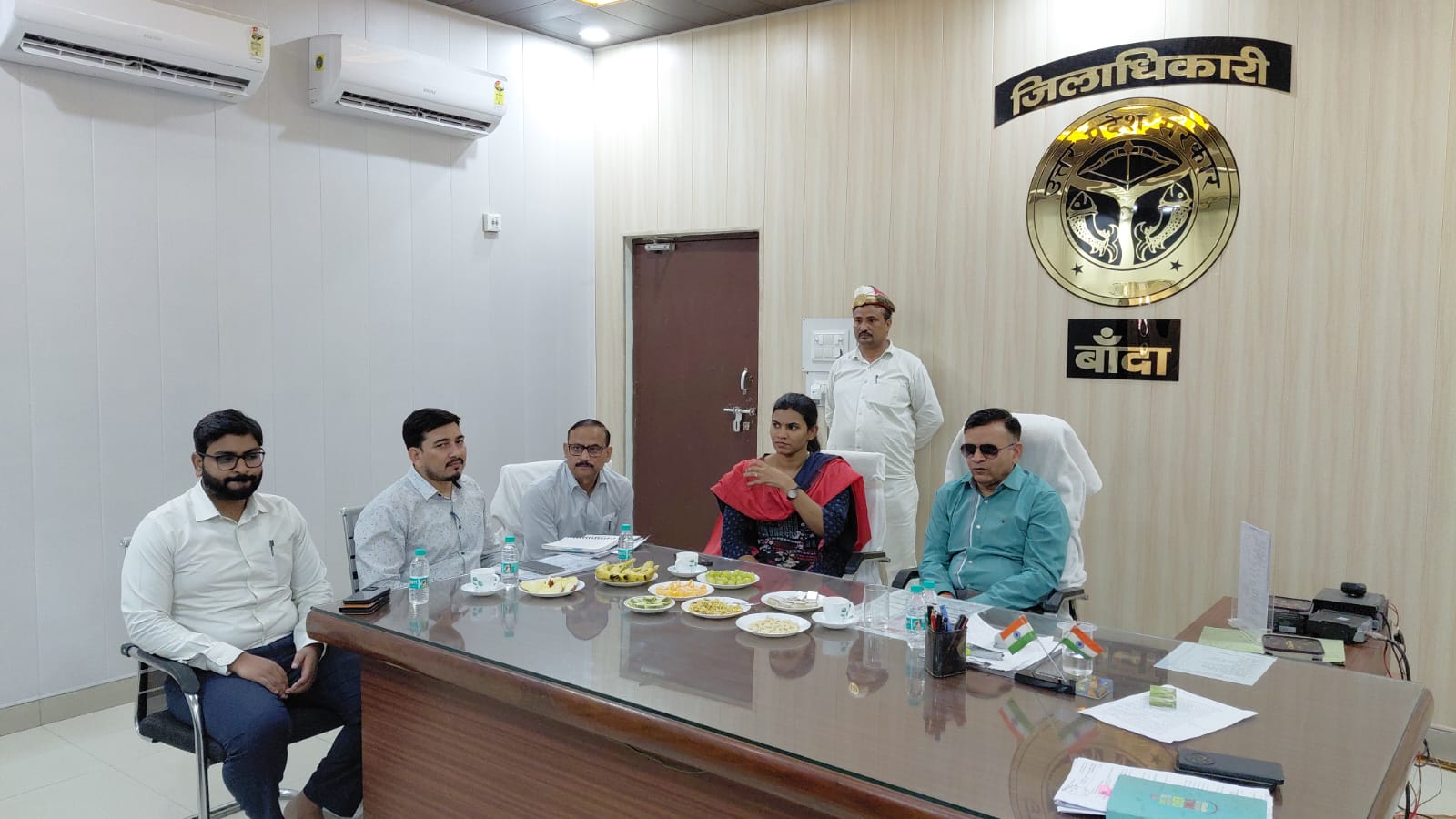आयुक्त चित्रकूटधाम मण्डल बाॅदा श्री अजीत कुमार ने आज कलेक्टेªट बाॅदा, तहसील सदर एवं नगर पालिका परिषद बाॅदा का निरीक्षण किया