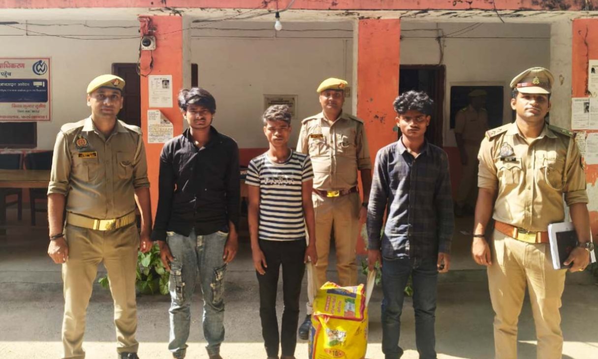 फर्रुखाबाद:कायमगंज पुलिस की बड़ी कार्रवाई: चोरी का माल बरामद, 3 शातिर चोर गिरफ्तार