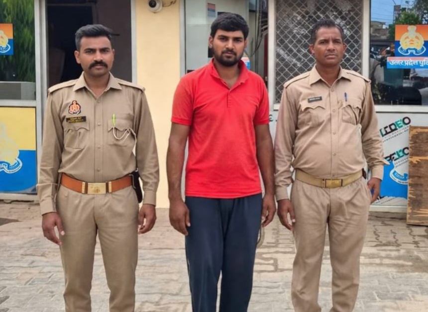 फर्रुखाबाद: शराब के नशे में युवक की हत्या कर शव रेलवे पटरी पर फेंका, एक आरोपी गिरफ्तार
