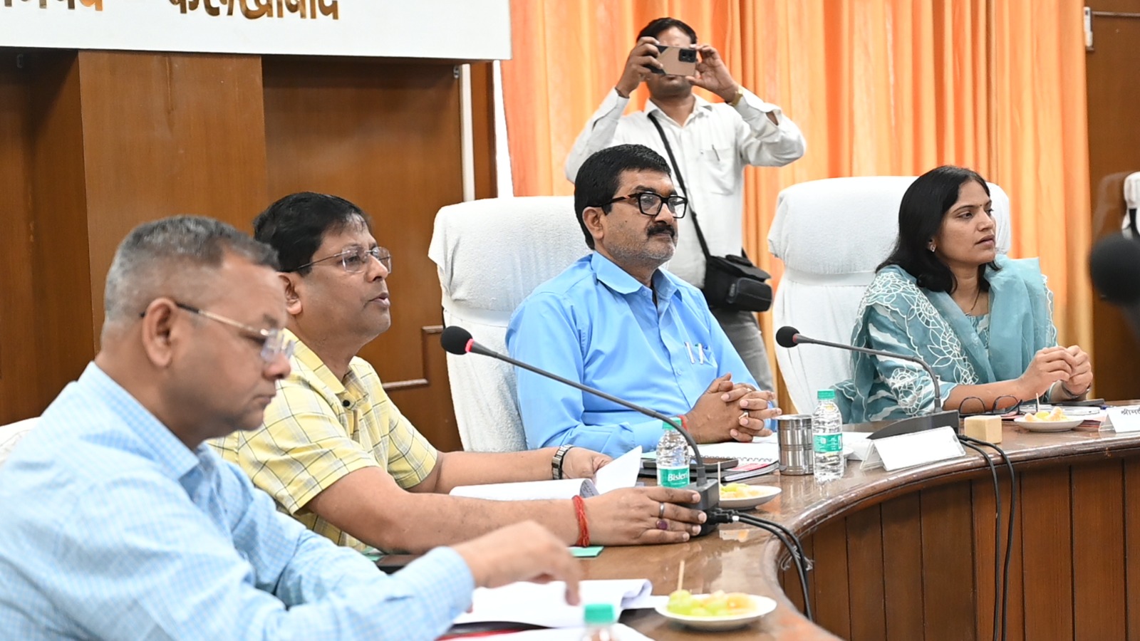 फर्रुखाबाद में आबकारी दुकानों के लिए ई-लॉटरी सम्पन्न, 13 दुकानों का हुआ पारदर्शी आवंटन