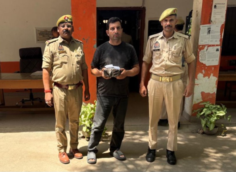 फर्रुखाबाद: कायमगंज पुलिस की बड़ी कार्रवाई: फर्जी फर्म बनाकर GST चोरी करने वाला आरोपी गिरफ्तार