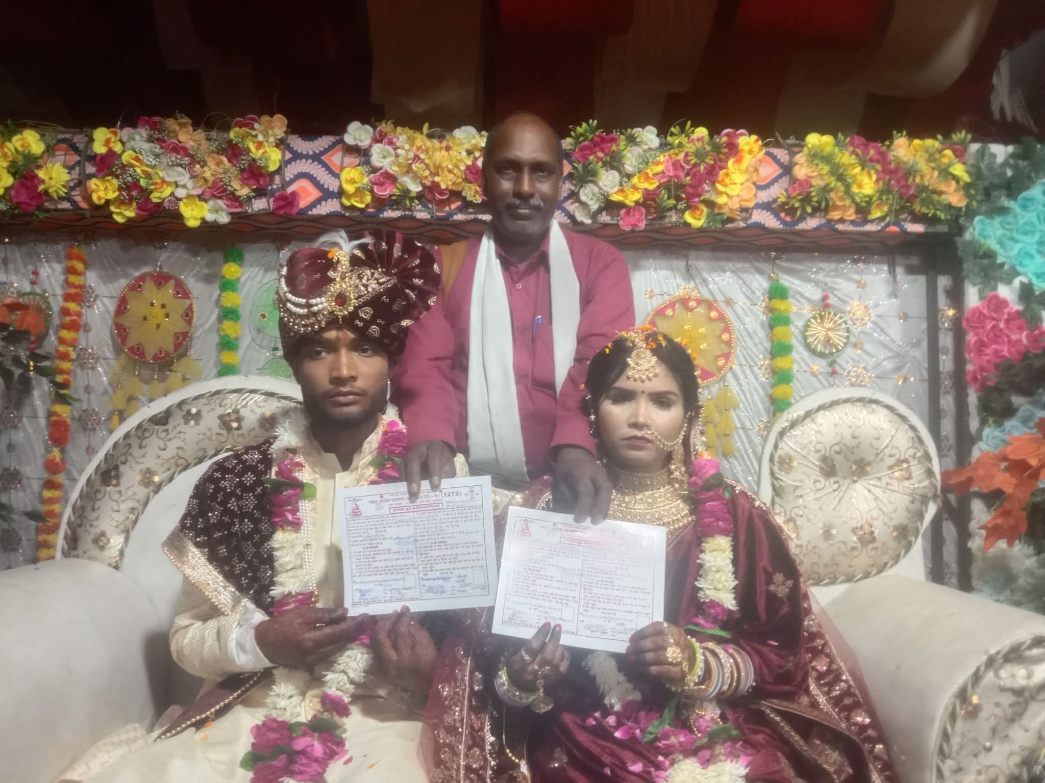 फर्रुखाबाद:बौद्ध रीति से संपन्न हुआ शोभा और आशीष कुमार का दाम्पत्य सूत्र बंधन संस्कार