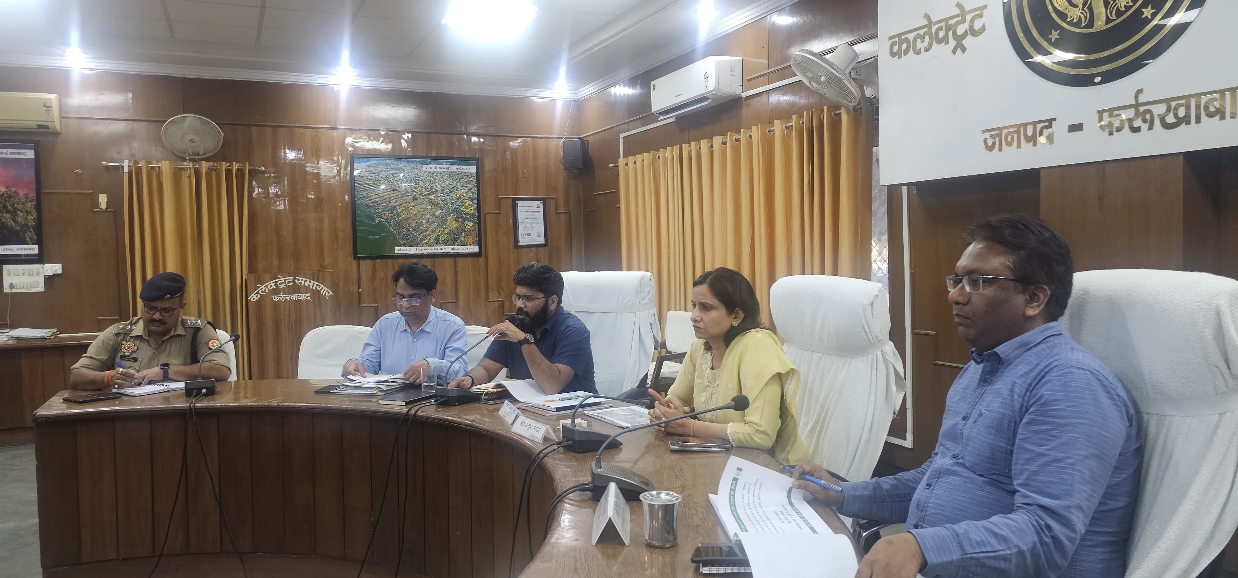फर्रुखाबाद:पर्यावरण संरक्षण और गंगा स्वच्छता को लेकर प्रशासन सख्त, 40 लाख से अधिक पौधारोपण का लक्ष्य