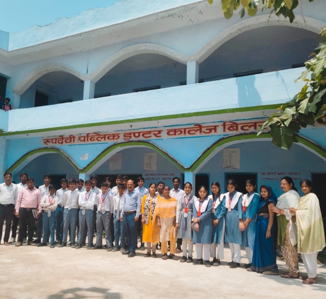 पीलीभीत:इंटर कालेज में प्रतियोगिताओं का आयोजन, तथा समर कैंप का हुआ समापन।