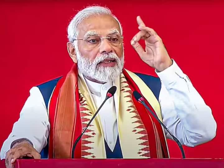 फर्रुखाबाद:विदेशी मुद्रा बचाने की अपील पर उठे सवाल, चुनावी खर्च और सरकारी नीतियों पर जनता ने जताई नाराजगी