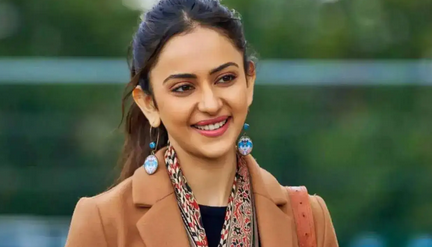 रकुल प्रीत सिंह ने की तेलुगु और बॉलीवुड जगत की तुलना; कहा- 'हिंदी फिल्म इंडस्ट्री में लोग सपोर्ट नहीं करते'