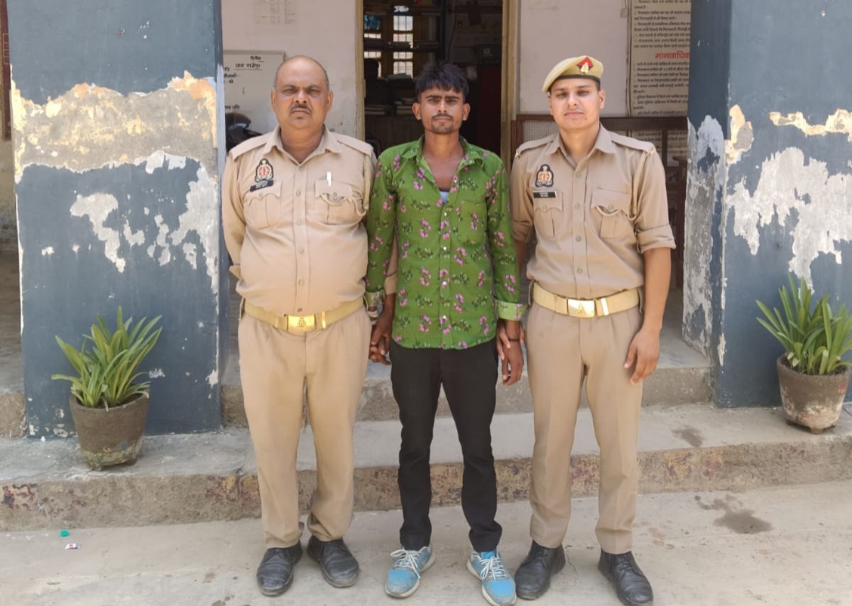 फर्रुखाबाद:राजेपुर पुलिस ने दुष्कर्म के आरोपी को किया गिरफ्तार, न्यायिक कार्रवाई जारी
