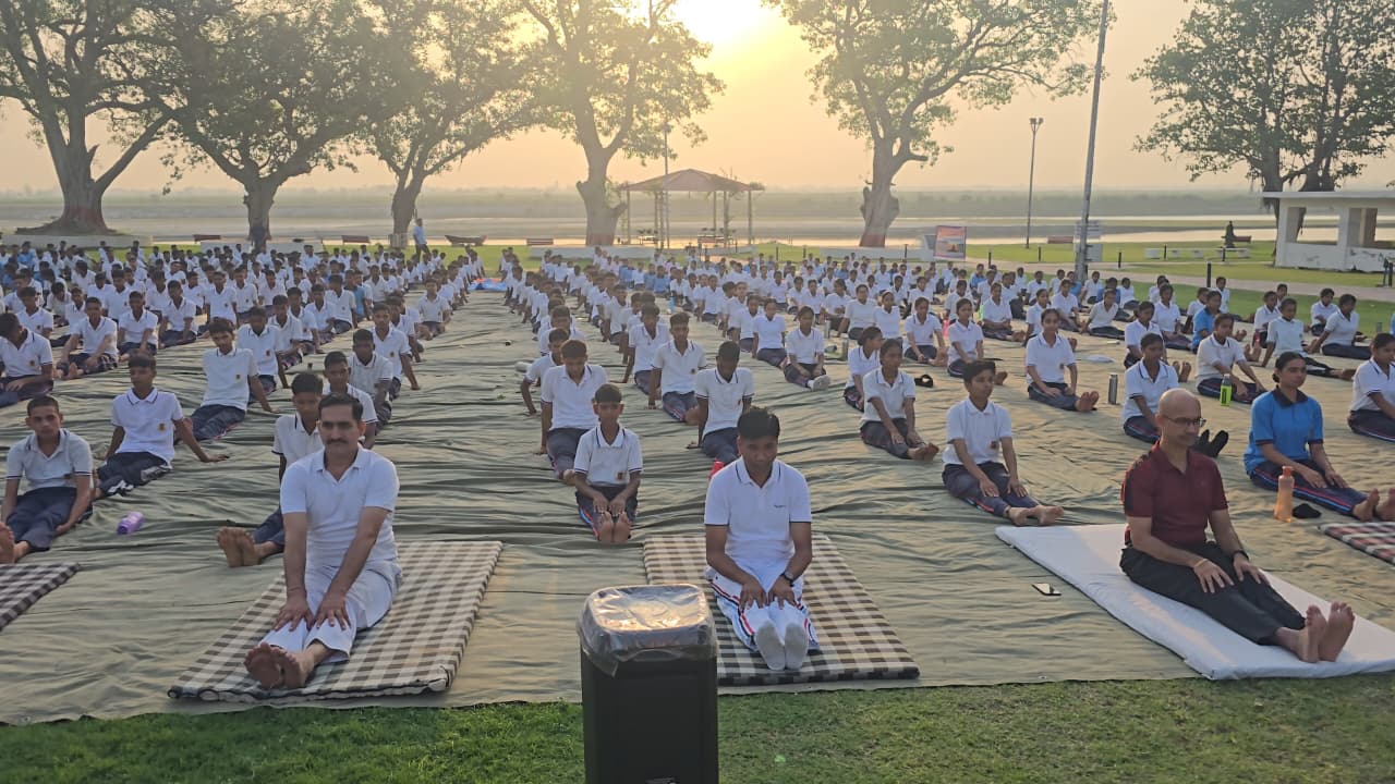 फर्रुखाबाद:एनसीसी के संयुक्त वार्षिक प्रशिक्षण शिविर-36 में मनाया गया 12वां अंतर्राष्ट्रीय योग दिवस, ड्रिल प्रतियोगिता में एमआईसी फतेहगढ़ रहा अव्वल