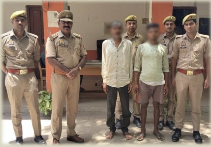 फर्रुखाबाद: हत्या के मामले में दो आरोपी गिरफ्तार, पुरानी रंजिश में की थी युवक की हत्या