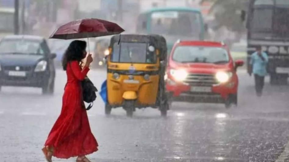फर्रुखाबाद: में भारी बारिश और वज्रपात का खतरा, मौसम विभाग ने जारी किया रेड अलर्ट