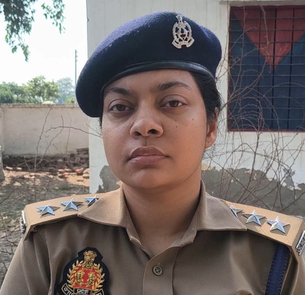फर्रुखाबाद:अमृतपुर सर्किल की सीओ ऐश्वर्या उपाध्याय का तबादला, आलोक कुमार सिंह बने नए सीओ