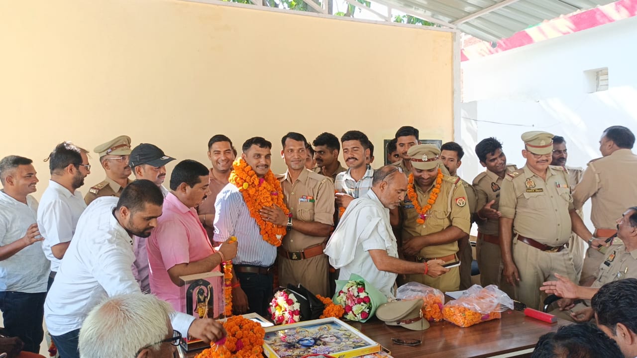 सीतापुर:मछरेहटा थाना प्रभारी प्रभात गुप्ता का तबादला, रजनीश वर्मा को सौंपी गई कमान