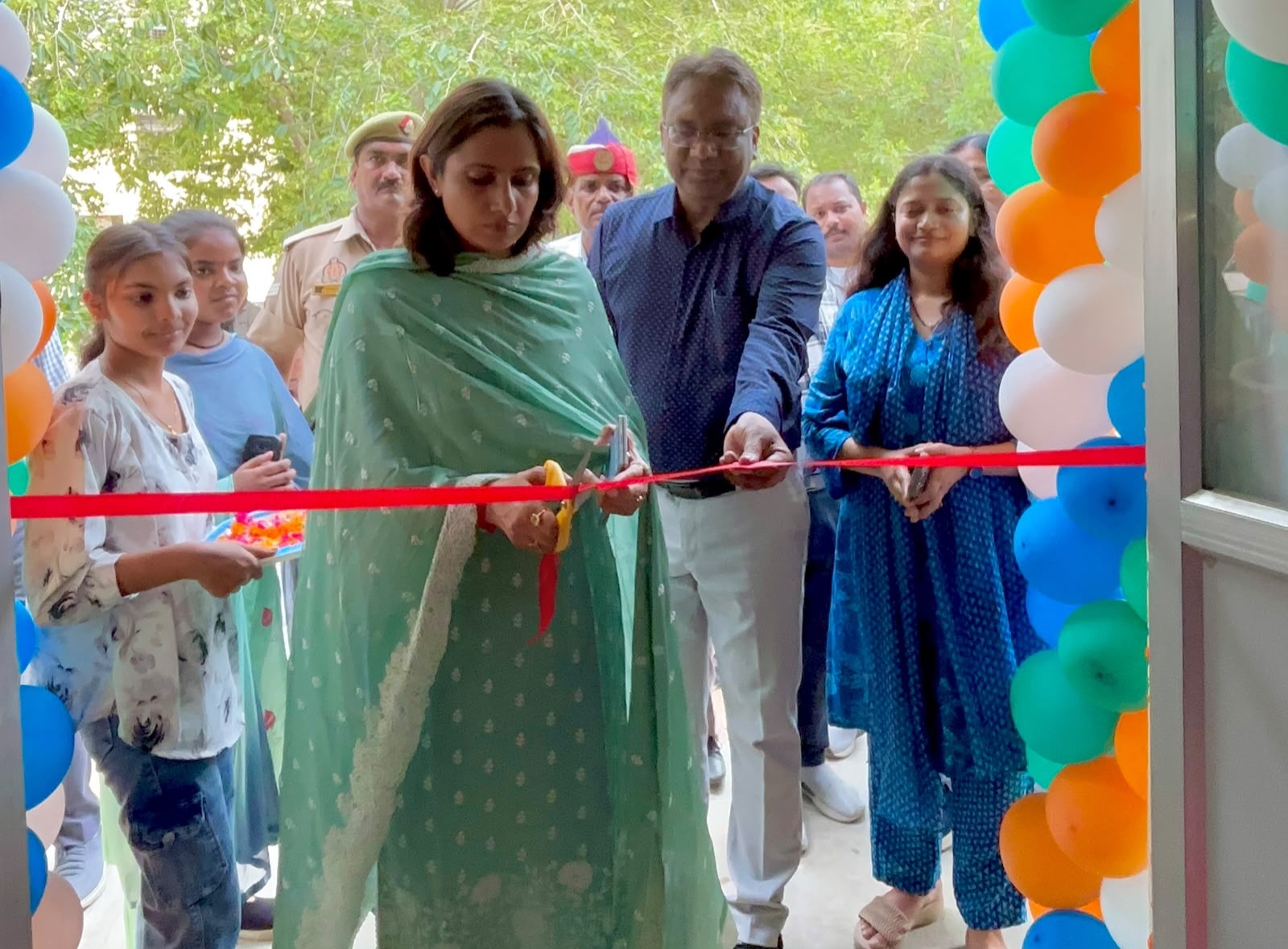 फर्रुखाबाद में मुख्यमंत्री अभ्युदय कोचिंग सेंटर का शुभारंभ, डीएम बोलीं— 'जीवन की संभावनाओं का सूर्योदय है अभ्युदय'