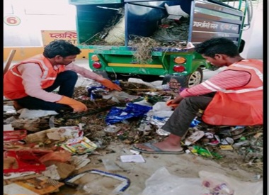 फर्रुखाबाद में स्वच्छ भारत मिशन को मिलेगी रफ्तार, 452 रिसोर्स रिकवरी सेंटर संचालित, सभी आरआरसी को जल्द किया जाएगा पूरी तरह सक्रिय