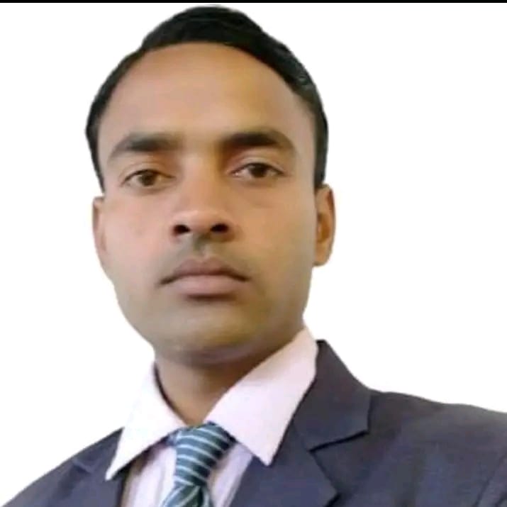 युवाओं का भविष्य दांव पर, शिक्षा व्यवस्था कठघरे में: क्या ऐसे बनेगा भारत विश्वगुरु?