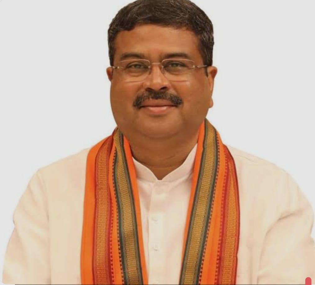धर्मेन्द्र प्रधान का इस्तीफा लोकतांत्रिक जवाबदेही, शिक्षा सुधार और युवा विश्वास की कसौटी : राम‌ नरेश प्रजापति