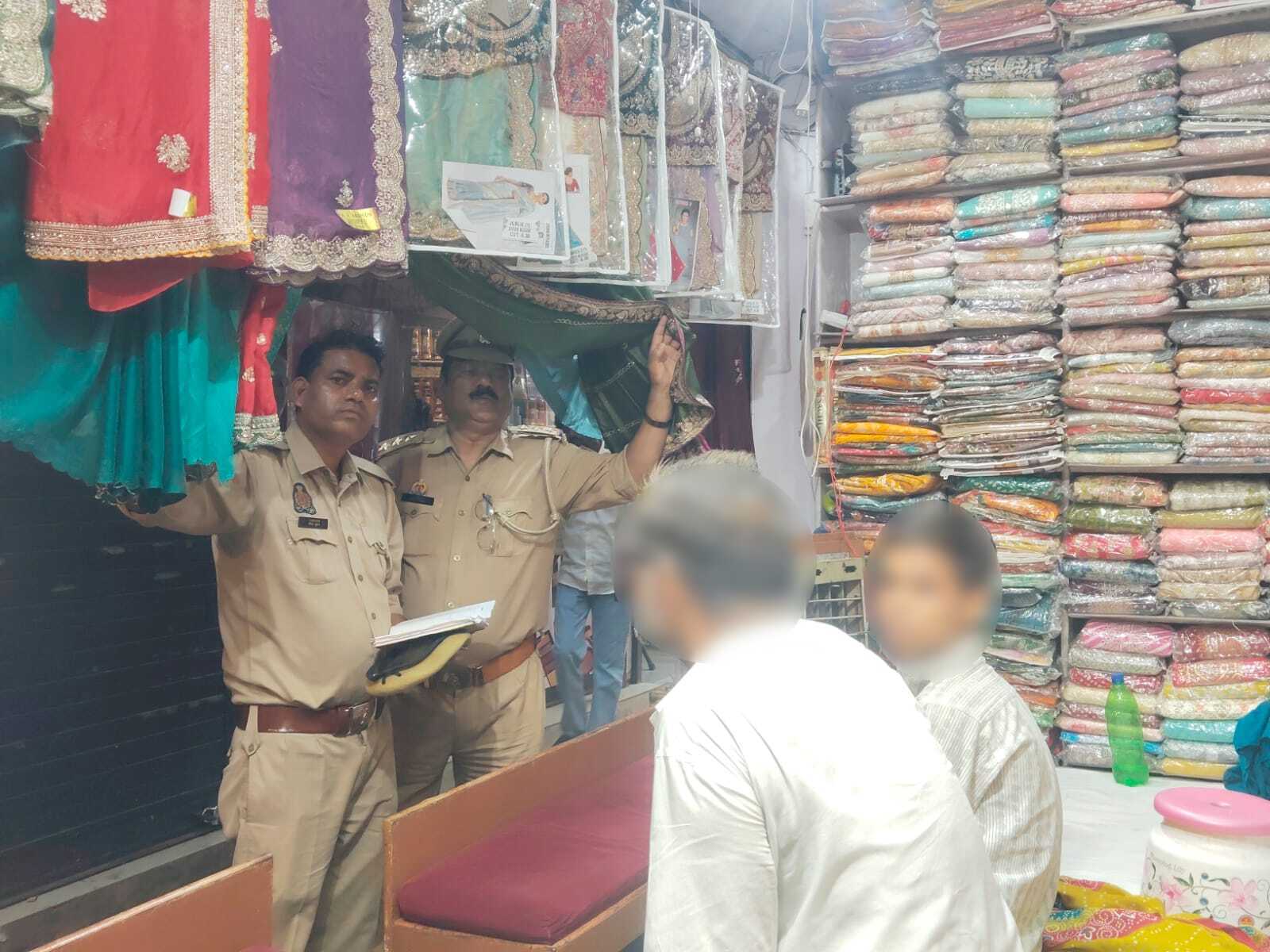 फर्रुखाबाद में ‘ऑपरेशन रक्षा व बाल श्रम मुक्त’ अभियान: रेलवे स्टेशन व नगर क्षेत्र में बच्चों और महिलाओं को किया जागरूक