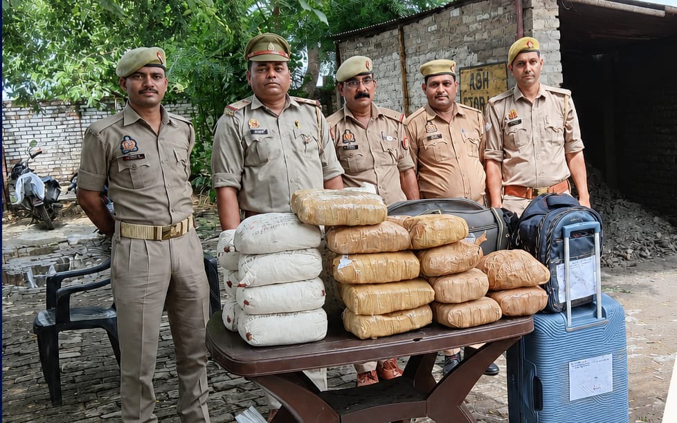 फर्रुखाबाद:ऑपरेशन दहन के तहत 64 किलो 225 ग्राम गांजा नष्ट, फतेहगढ़ पुलिस की बड़ी कार्रवाई