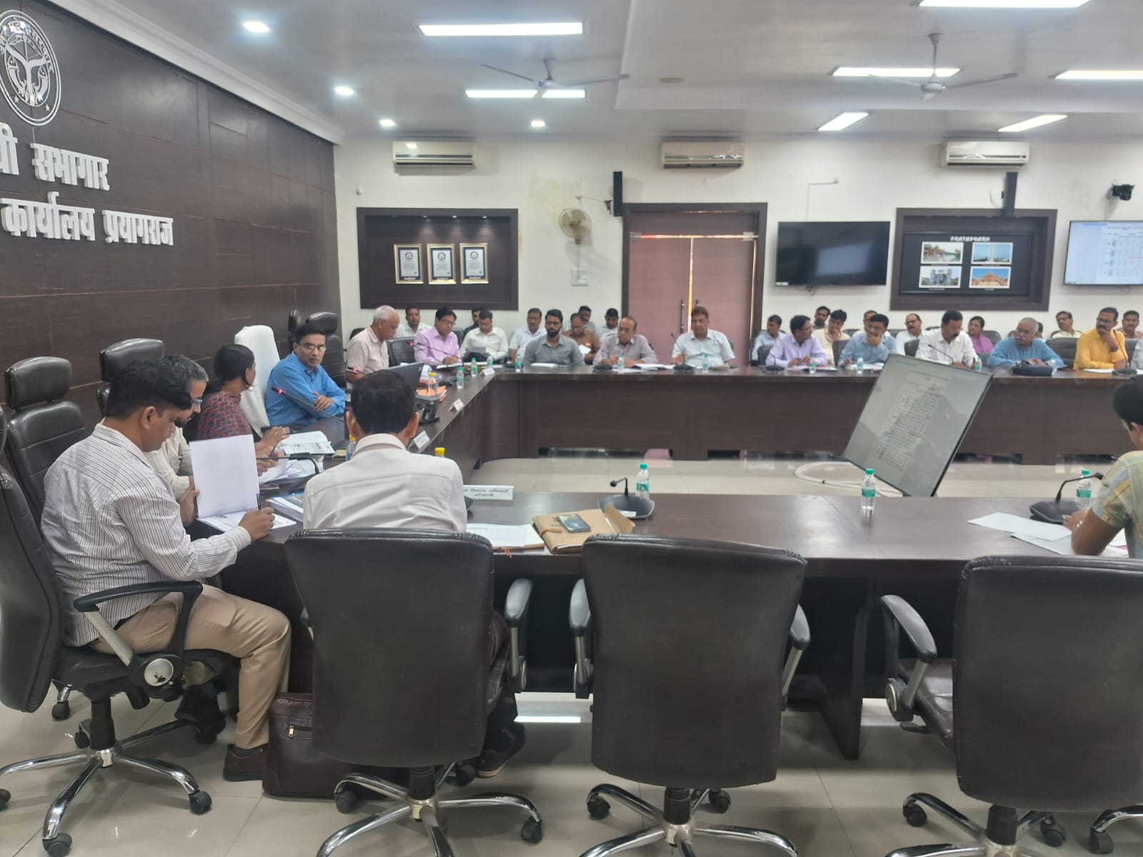 प्रयागराज: दिव्यांग छात्राओं को ई-ट्राईसाइकिल एवं दिव्यांगजनों को मोटराइज्ड ट्राईसाइकिल से लाभान्वित करने हेतु विशेष अभियान के तहत तहसील वार चिन्हॉकन शिविर का किया जायेगा आयोजन