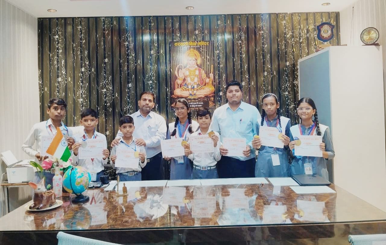 बरेली/आंवला - संकुल स्तरीय विज्ञान मेला में सरस्वती विद्या मंदिर ऑवला के छात्रों ने किया उत्कृष्ट प्रदर्शन।