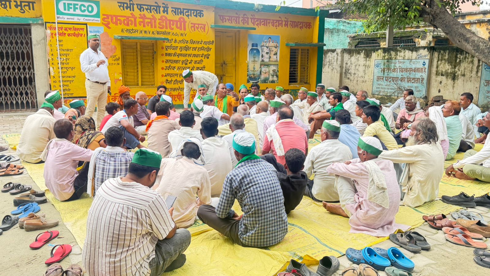 बरेली/भाकियू की मासिक पंचायत में धान खरीद केंद्र व बिजली समस्या उठी