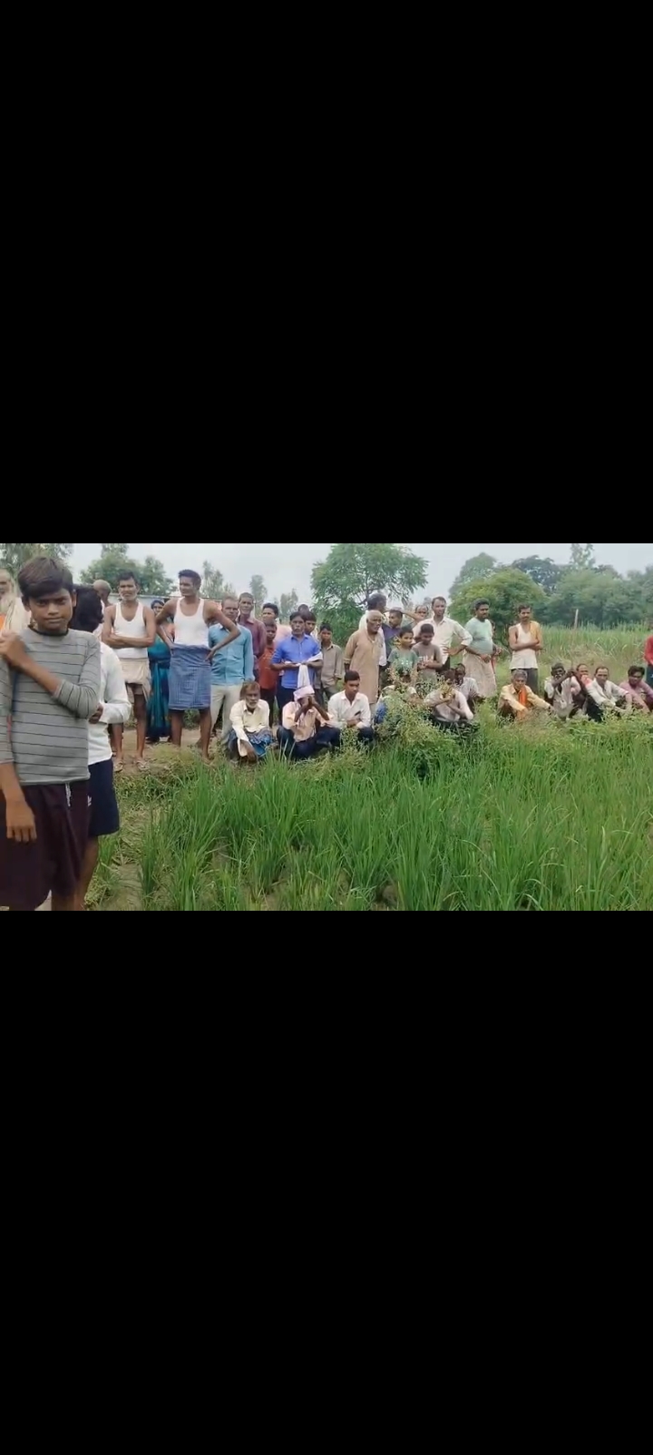 सीतापुर:पांच दिन से लापता युवक का पेड़ से लटकता मिला शव, क्षेत्र में सनसनी