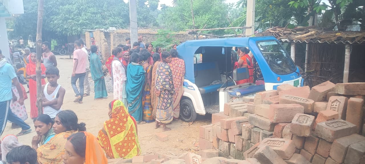 टेम्पू पलटने से चालक की मौत, परिजनों ने जताया संदेह