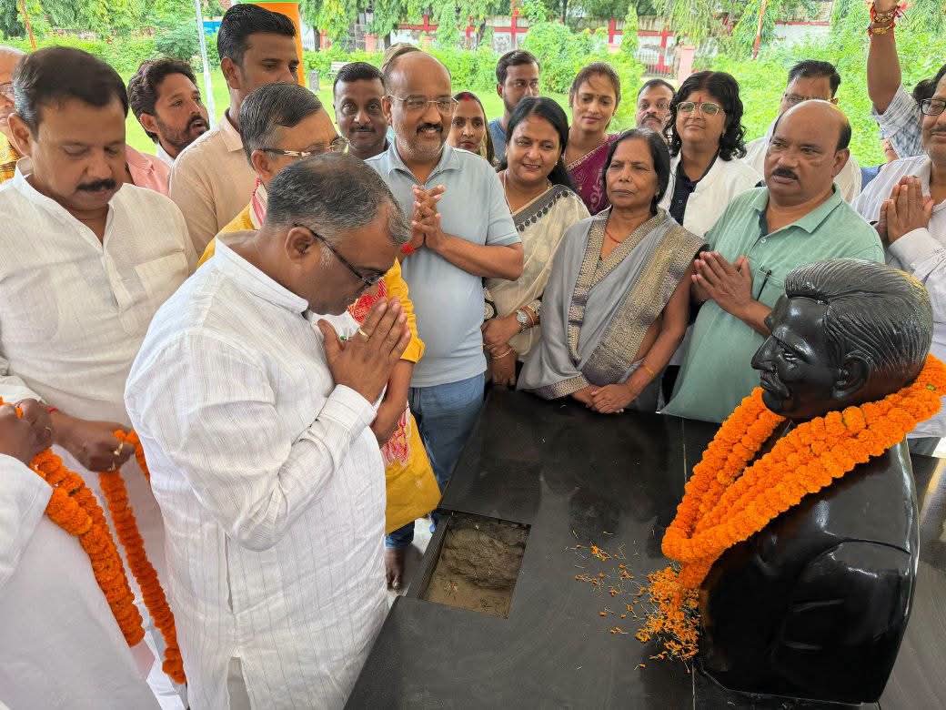 जौनपुर :राष्ट्रसेवा के प्रति समर्पित रहा पंडित दीनदयाल का जीवन -गिरीश चंद्र यादव 