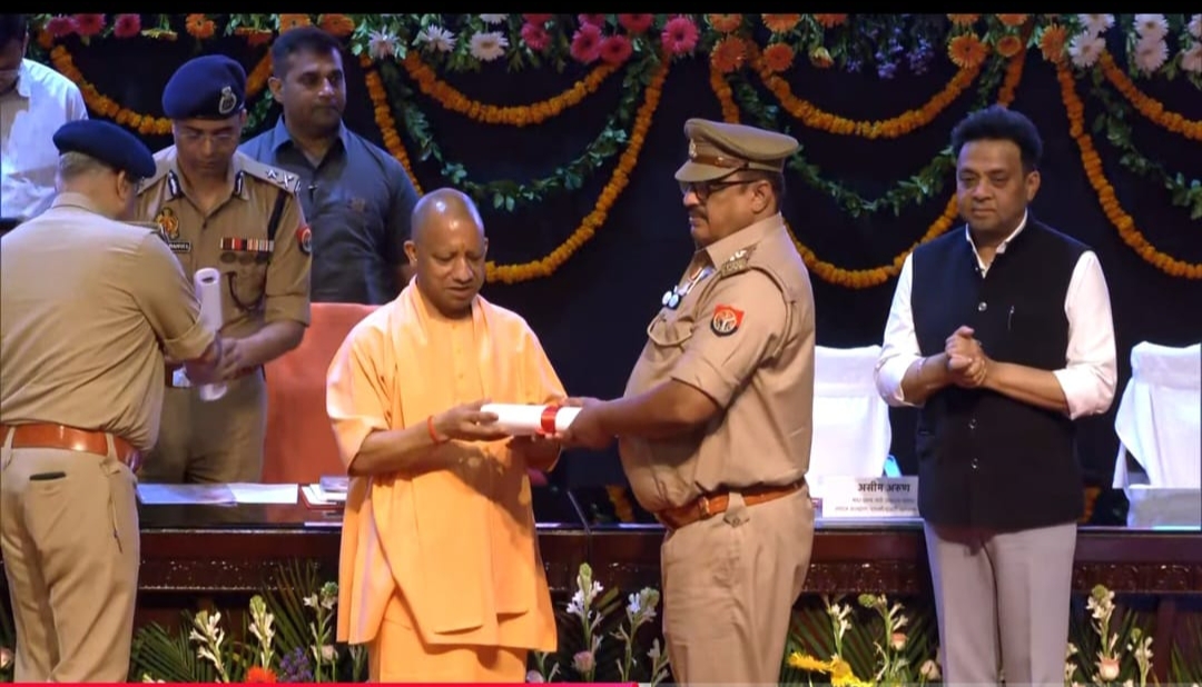 मैनपुरी पुलिस के खाते में बड़ी उपलब्धि, थानाध्यक्ष अवनीश त्यागी को मिला वीरता पदक